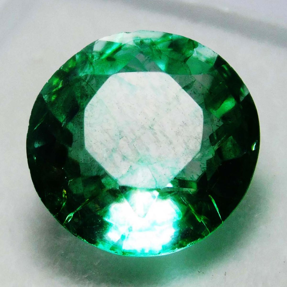 Emerald Round Cut Green Colombian Best Loose Gemstone 5.40 Ct Natural CERTIFIED