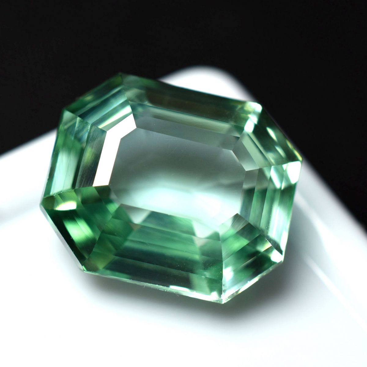 10.45 Natural Bluish Green Sapphire Emerald Cut Ct Loose Gemstone CERTIFIED