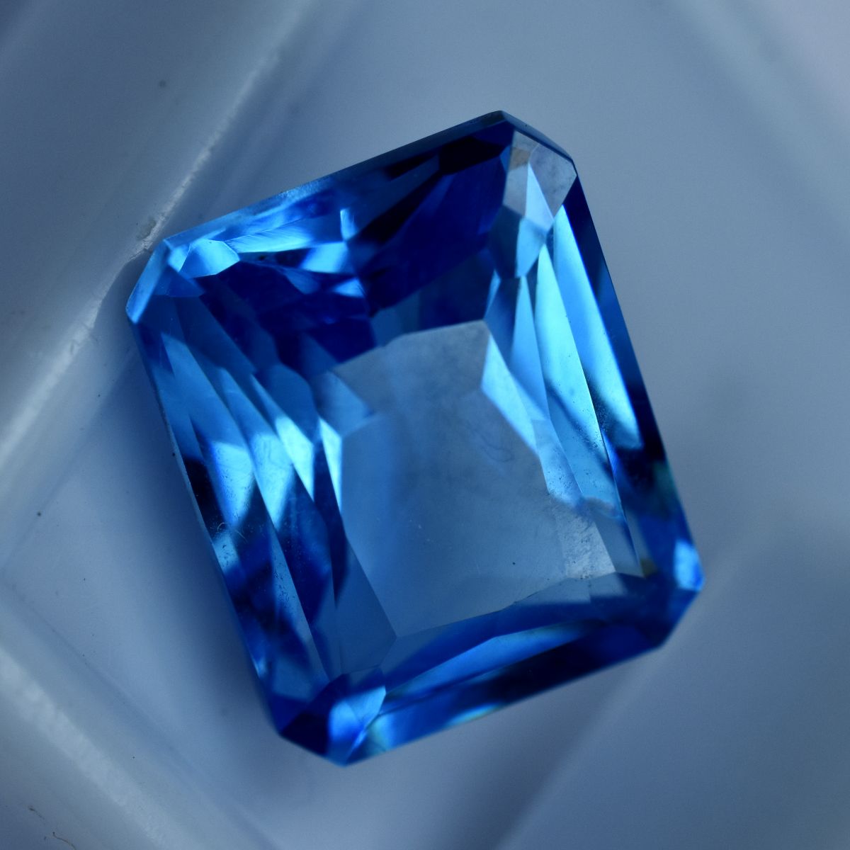 11.55 Ct Natural BLUE High Quality Sapphire Emerald Cut CERTIFIED Loose Gemstone