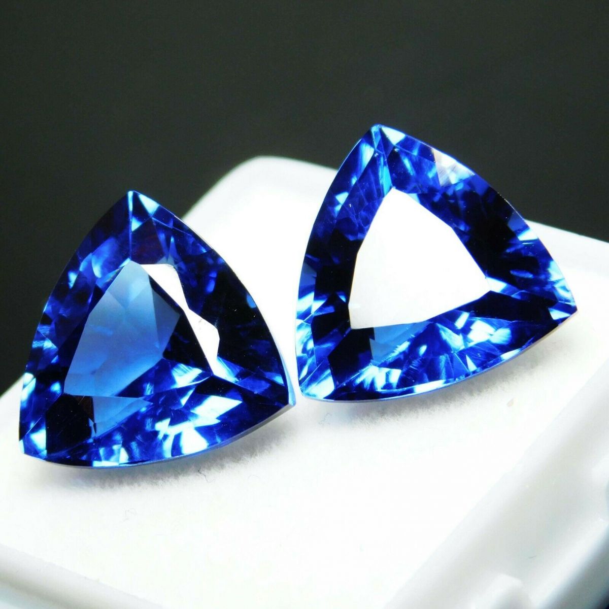 16 Ct Natural Blue Tanzanite Certified Gemstones Loose Trillion Shape Pair