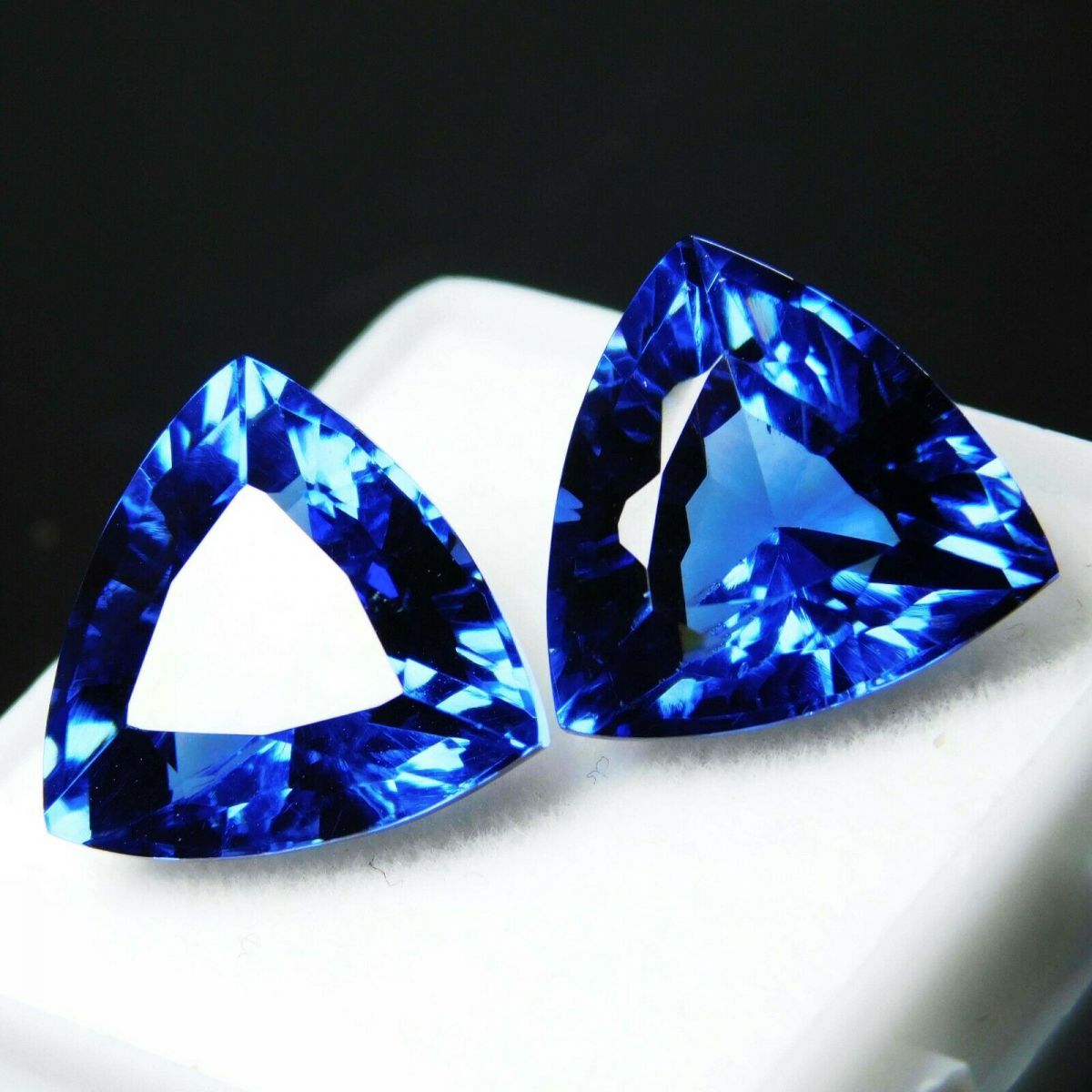 16 Ct Natural Blue Tanzanite Certified Gemstones Loose Trillion Shape Pair