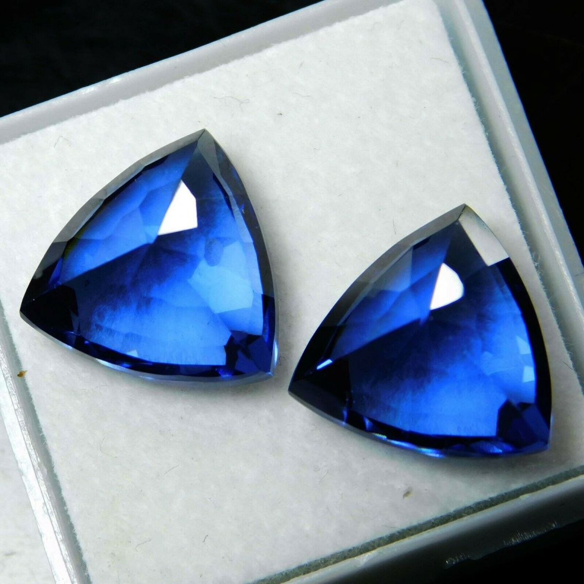 16 Ct Natural Blue Tanzanite Certified Gemstones Loose Trillion Shape Pair