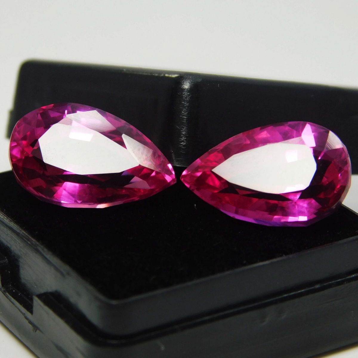 Pink Pear Cut 18.23 Ct NATURAL Ceylon Sapphire CERTIFIED Loose Gemstones Pair