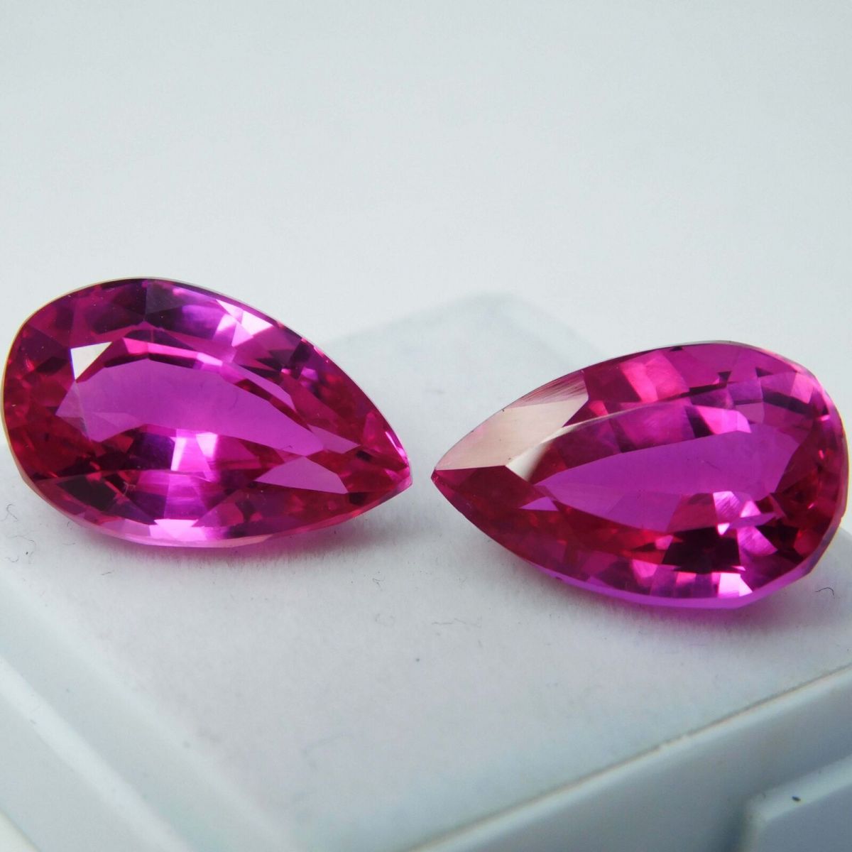 Pink Pear Cut 18.23 Ct NATURAL Ceylon Sapphire CERTIFIED Loose Gemstones Pair