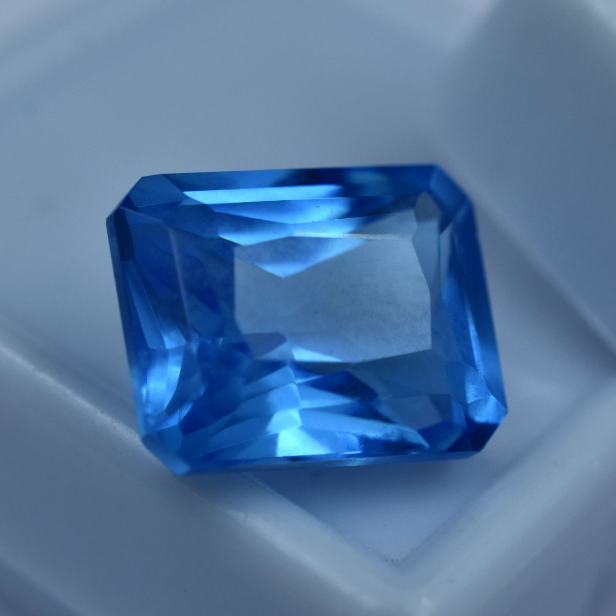 Best Natural Sapphire 9.40Ct CERTIFIED Loose Gemstone Brilliant Blue Emerald Cut