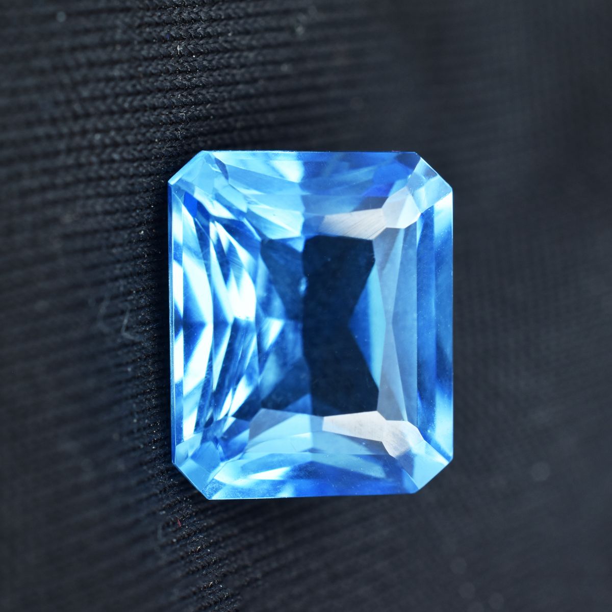 Sapphire Natural Blue 10.30 Carat Best Emerald Shape CERTIFIED Loose Gemstone.