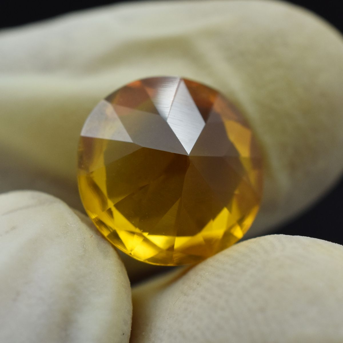 World Best 6.60 Ct Natural Yellow Sapphire Genuine Round Cut CERTIFIED Gemstone