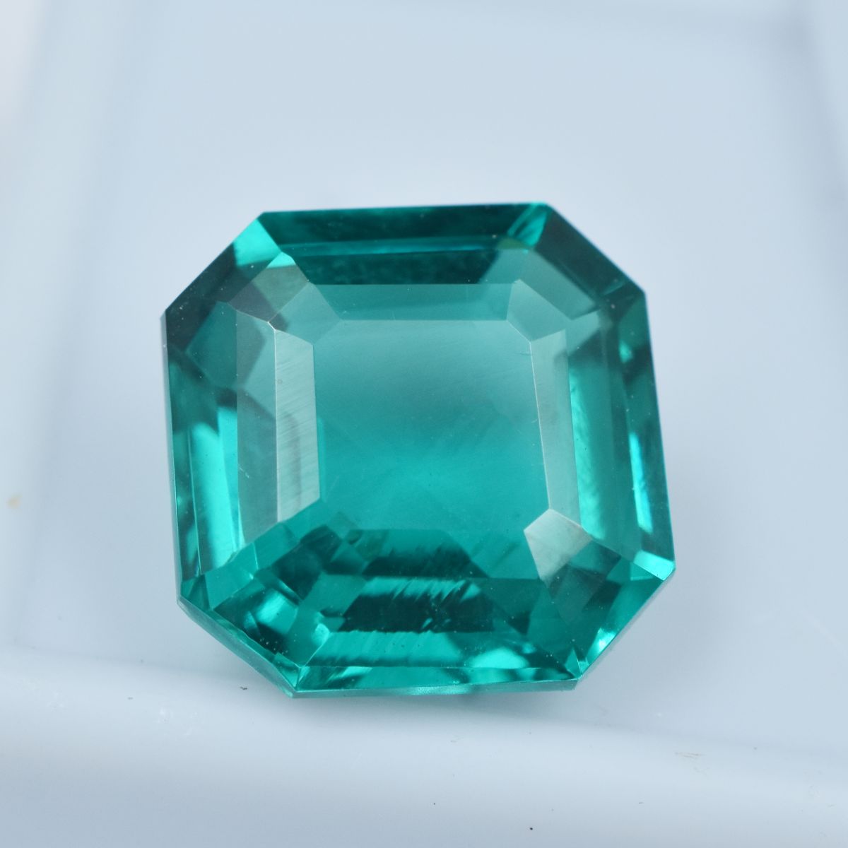 Stunning CERTIFIED 10.55 Ct Green Garnet Square Shape Loose Natural Gemstone