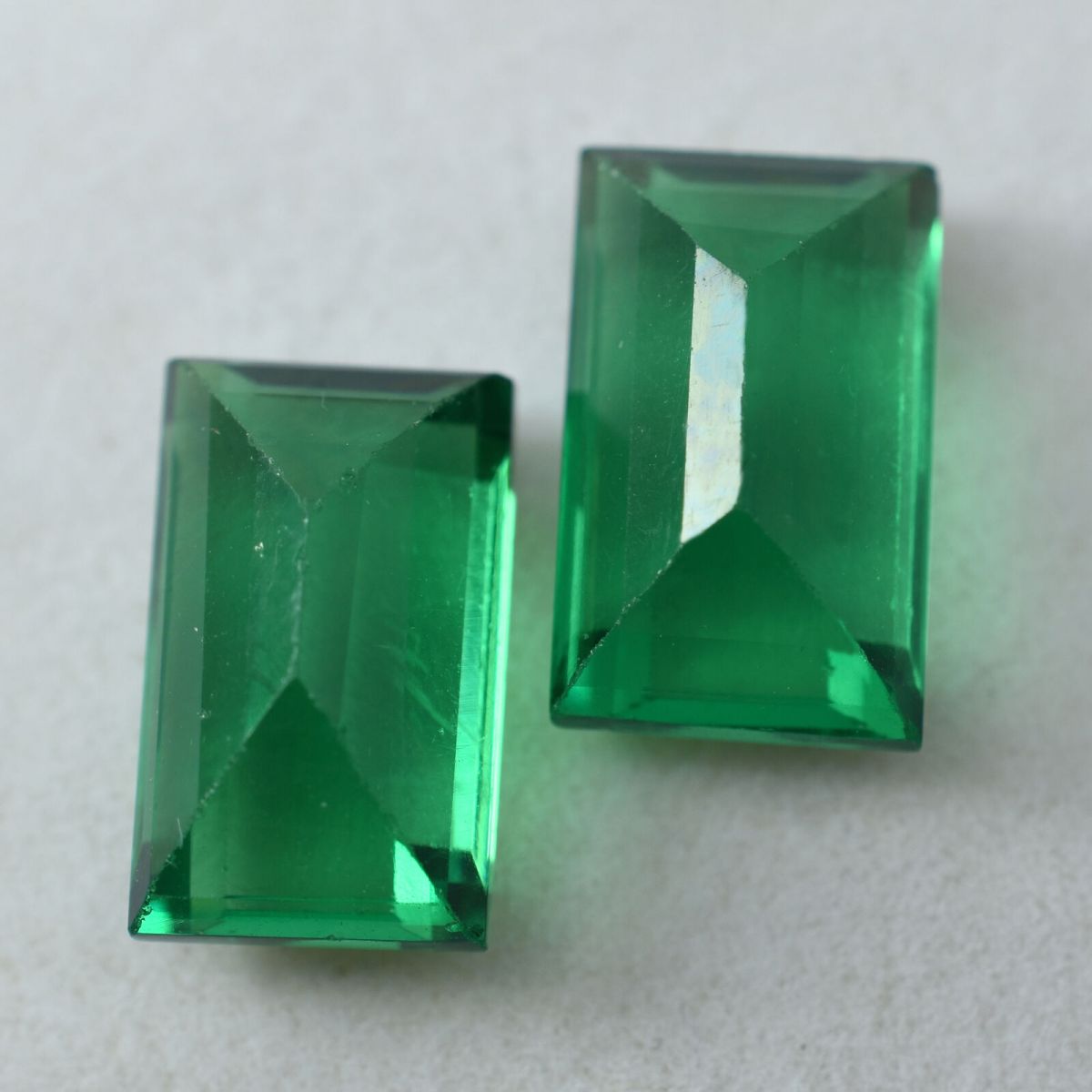 18.56 Ct NATURAL  Tsavorite Garnet Green EMERALD CUT Gemstone CERTIFIED pair