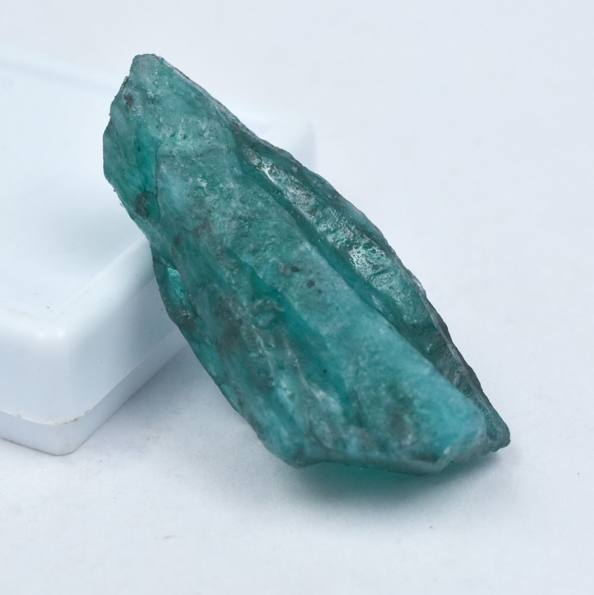 200 carats of emerald price
