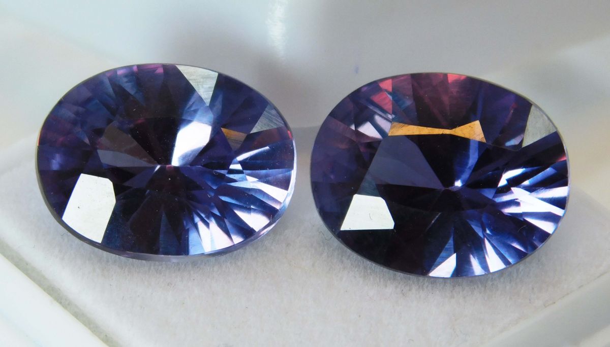 Natural Color Change Alexandrite 16.69 Ct Oval CERTIFIED Loose Gemstones Pair