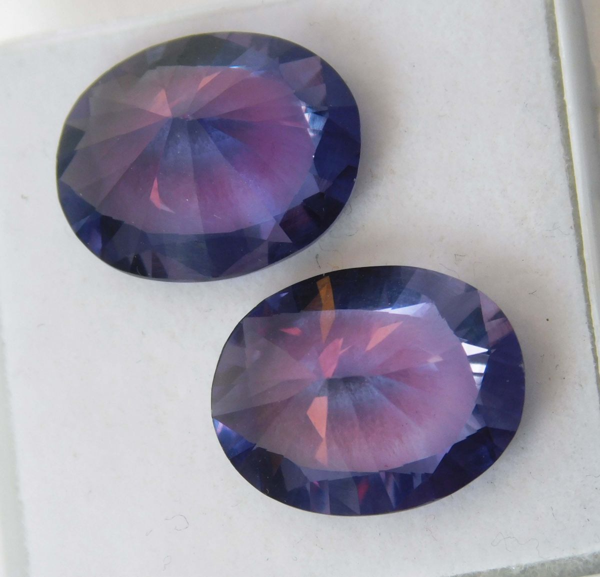 Natural Color Change Alexandrite 16.69 Ct Oval CERTIFIED Loose Gemstones Pair