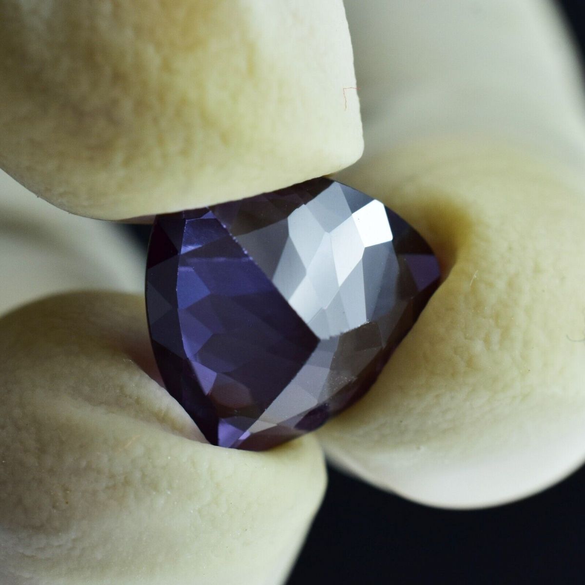 NATURAL Color Change ALEXANDRITE Trillion Cut 5.65 Ct CERTIFIED Loose Gemstone