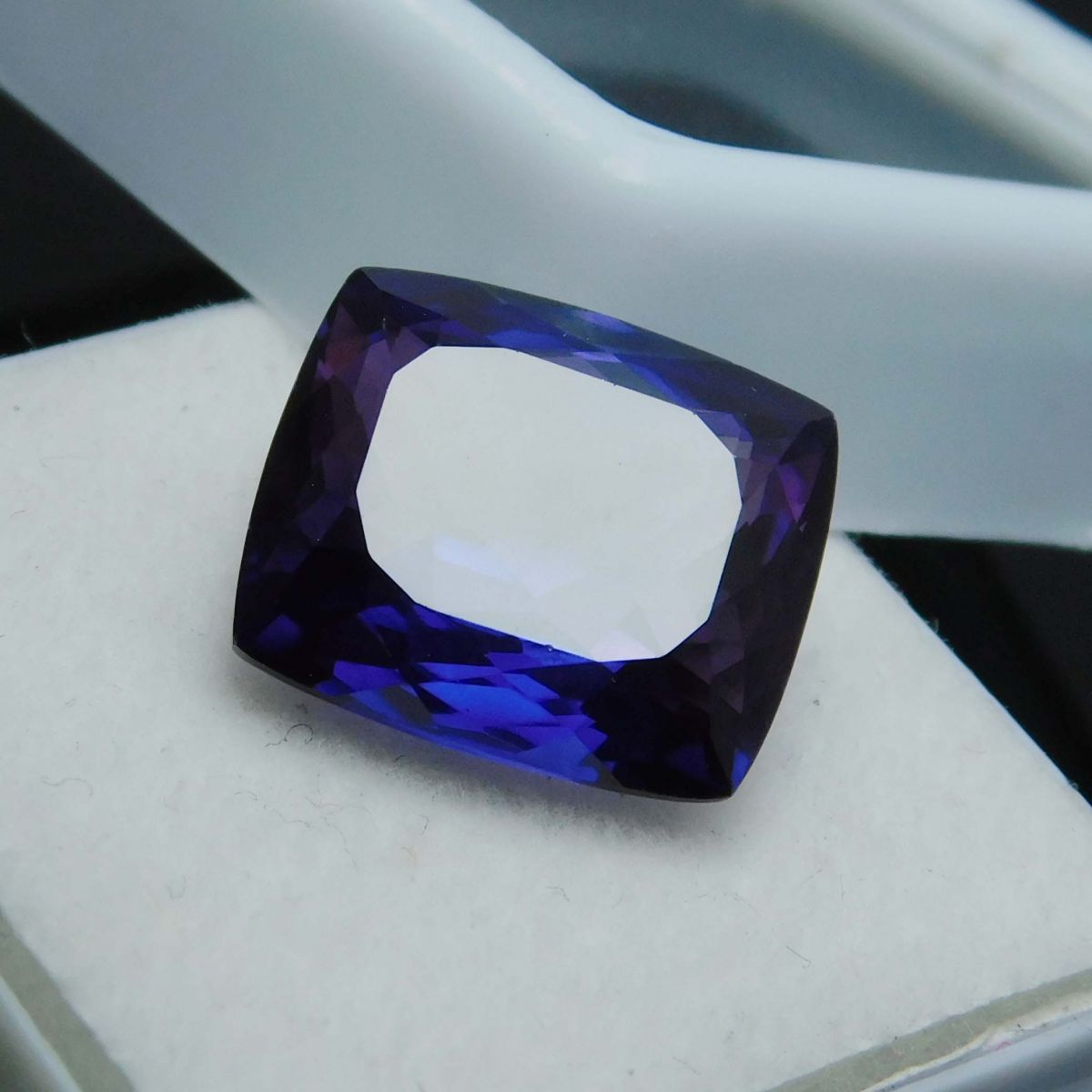 Natural Purple Tanzanite 9.30 Ct Cushion Cut CERTIFIED Loose Gemstone Ring Size