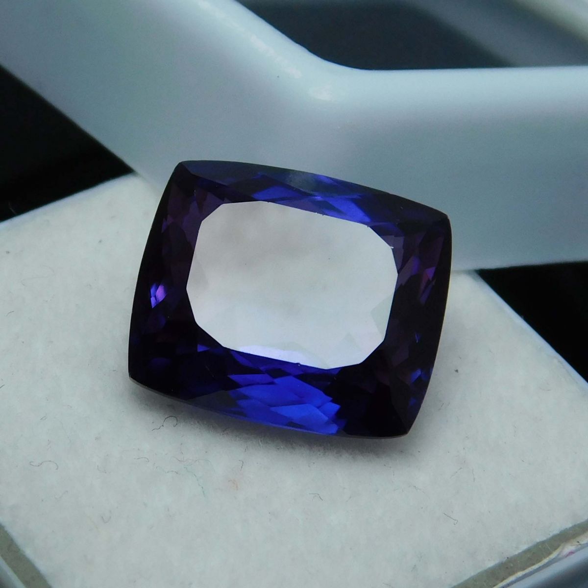 Natural Purple Tanzanite 9.30 Ct Cushion Cut CERTIFIED Loose Gemstone Ring Size