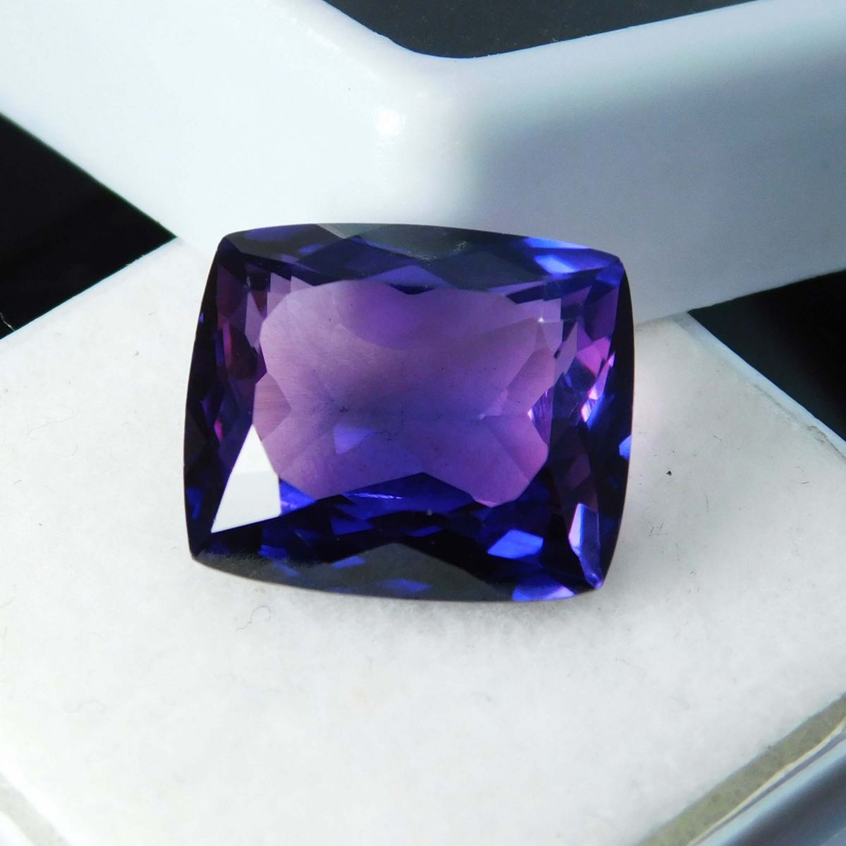 Natural Purple Tanzanite 9.30 Ct Cushion Cut CERTIFIED Loose Gemstone Ring Size