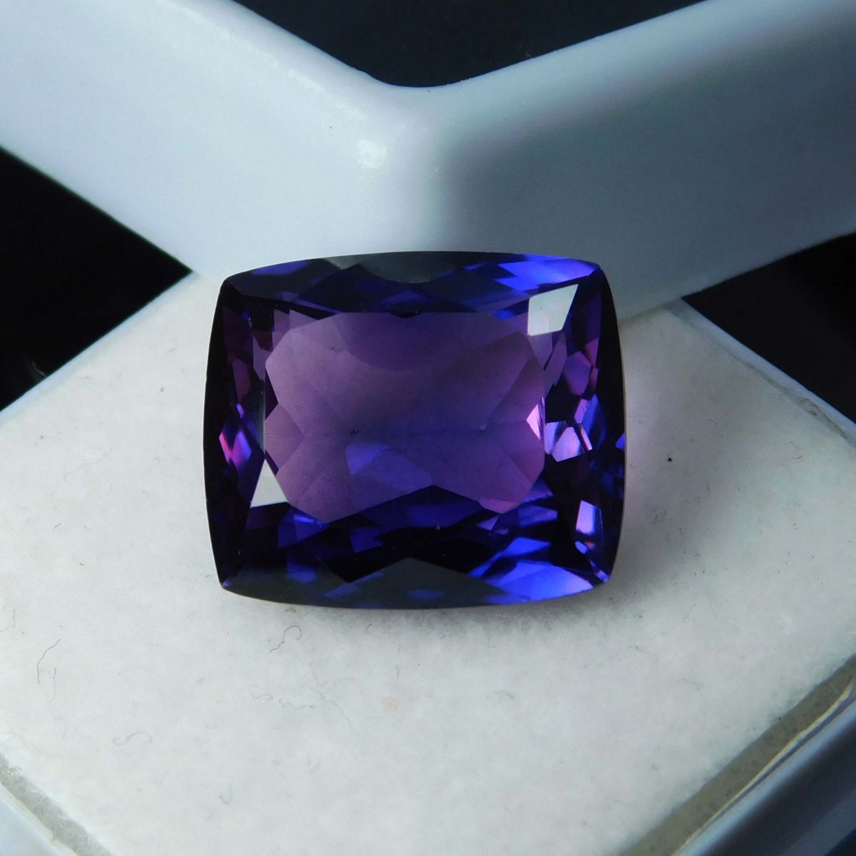 Natural Purple Tanzanite 9.30 Ct Cushion Cut CERTIFIED Loose Gemstone Ring Size