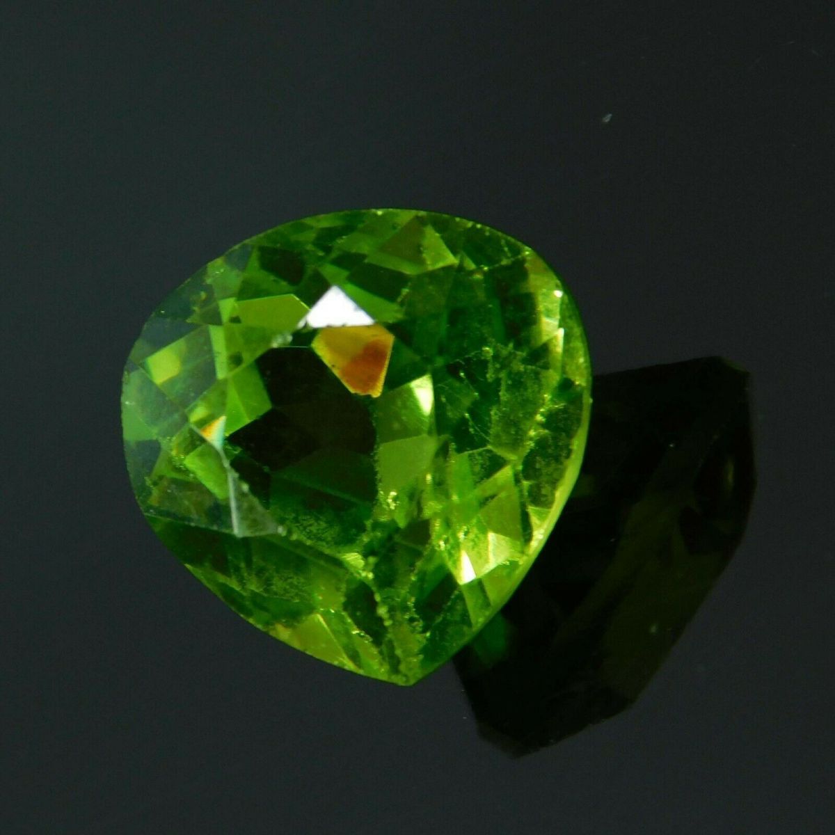 8.58 Ct Natural Green PEAR SHAPE Peridot Loose Gemstone CERTIFIED