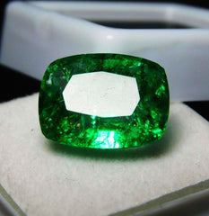 6 Ct Natural Emerald Green Cushion Shape CERTIFIED Loose Gemstone