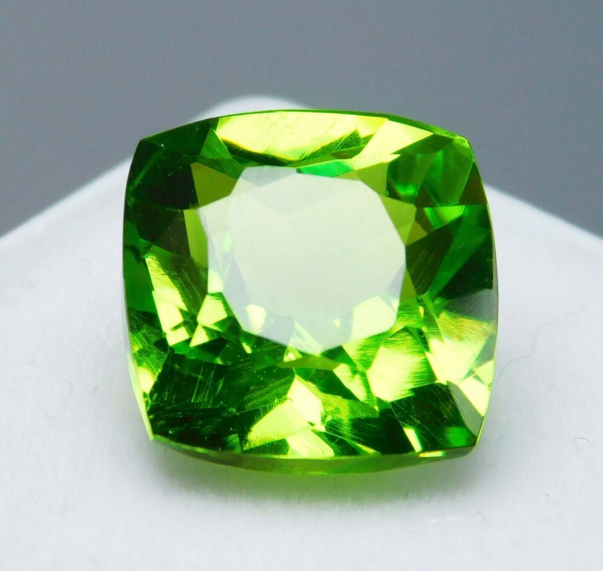 9.80 Ct Natural PERIDOT Square Cushion Shape CERTIFIED Loose Gemstones