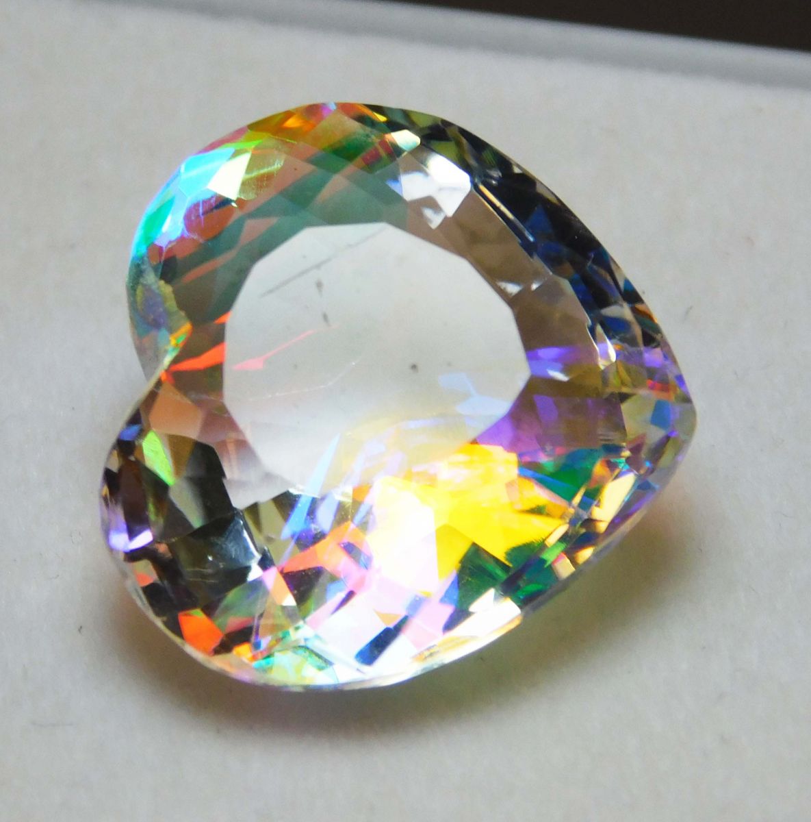 A++ Mystic Topaz Loose Gemstones Certified 29 Ct Heart Shape