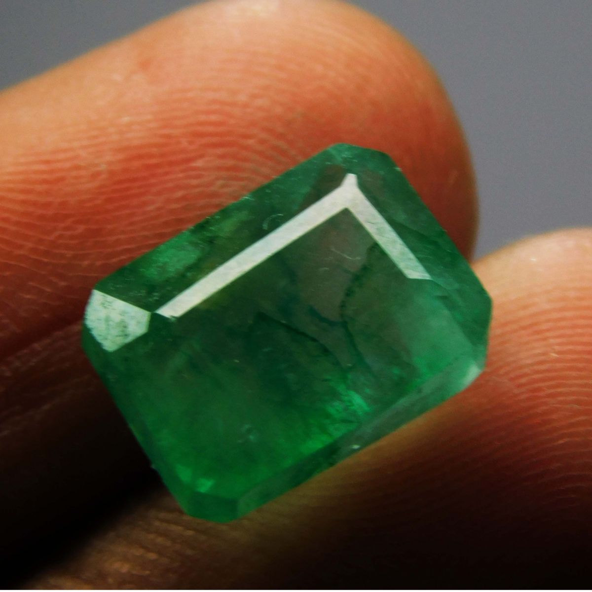 5 Ct Natural Certified Emerald Emerald Shape Green Colombian Loose Gemstone