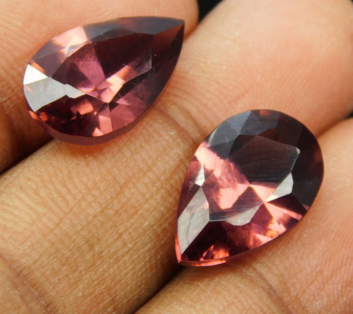 18 Ct Pear Cut Natural Padparadscha Sapphire Loose Gemstone Pair CERTIFIED