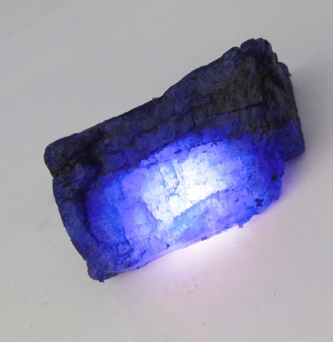 Blue Sapphire Earth Mined 346.20 Ct Natural Uncut Rough CERTIFIED Loose Gemstone