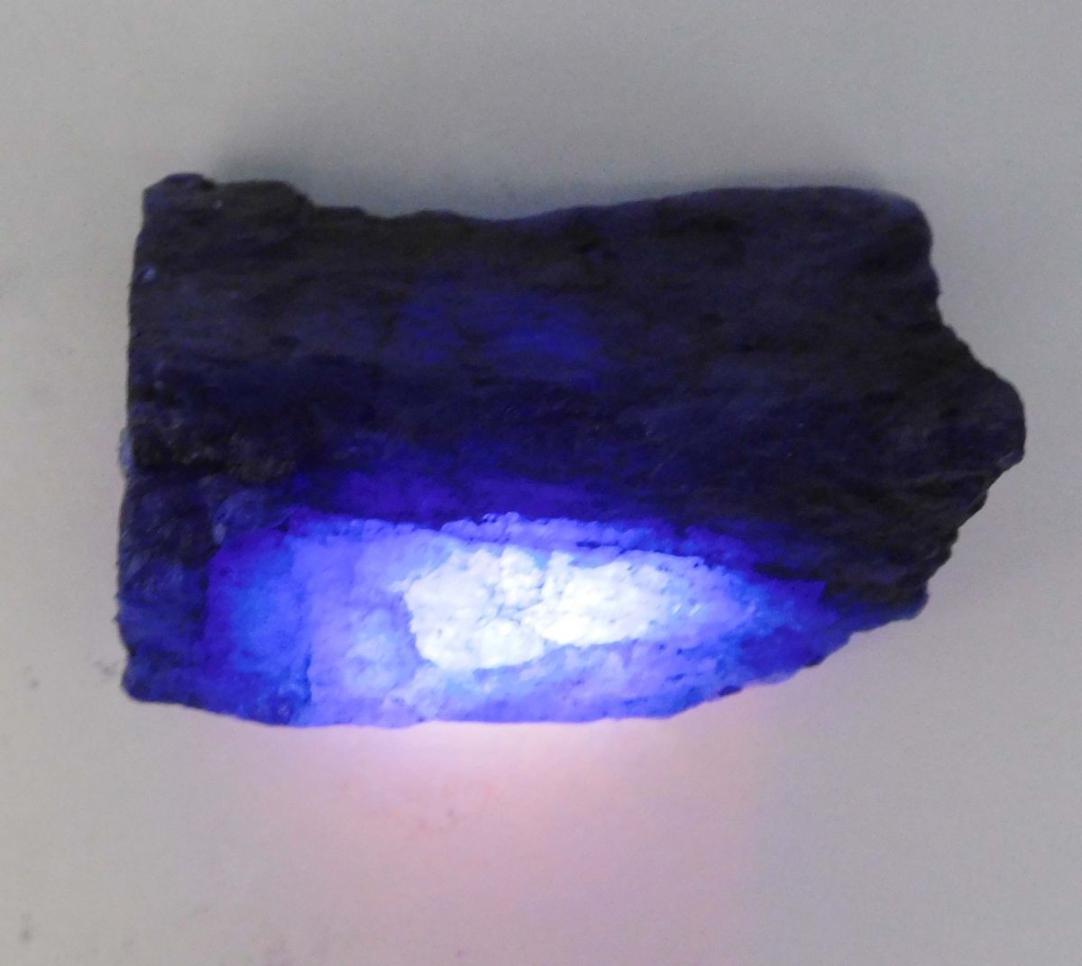 Blue Sapphire Earth Mined 346.20 Ct Natural Uncut Rough CERTIFIED Loose Gemstone