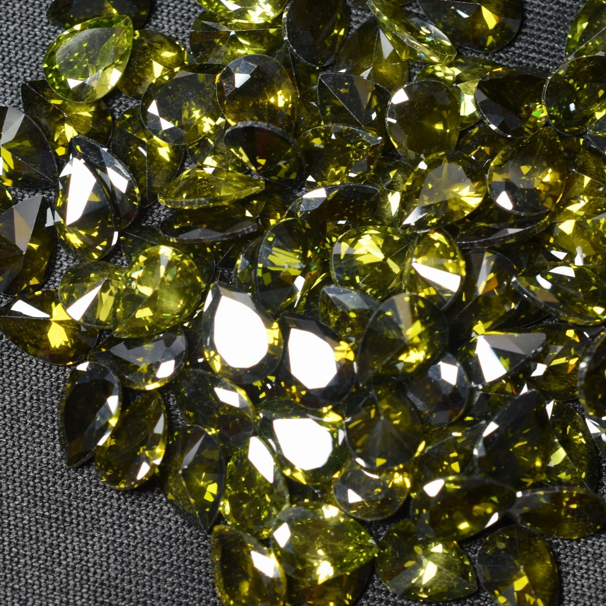 Green Ceylon Sapphire Pear Shape 9 PCS Natural Gemstone CERTIFIED Lot 6x5 MM