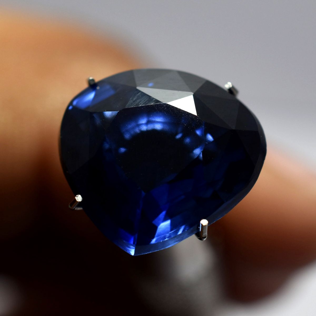 9.95 Ct Natural Blue Tanzanite CERTIFIED Loose Gemstone Pear Cut