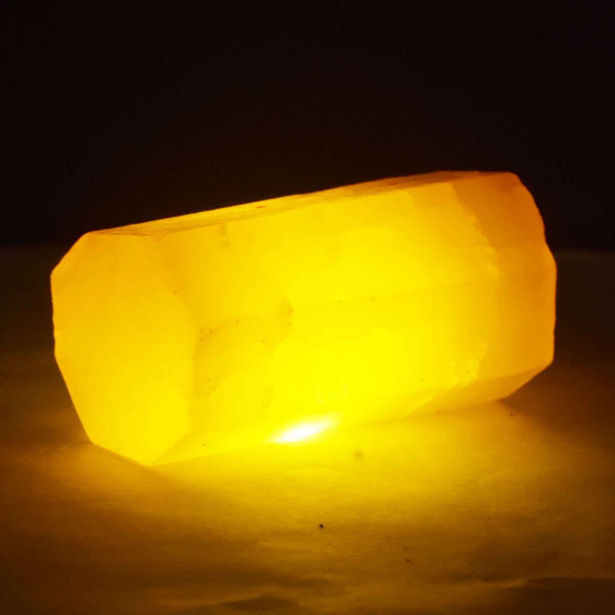 Raw Rough Natural CERTIFIED Yellow Sapphire Uncut 578.55 Ct Raw Rough Gemstone