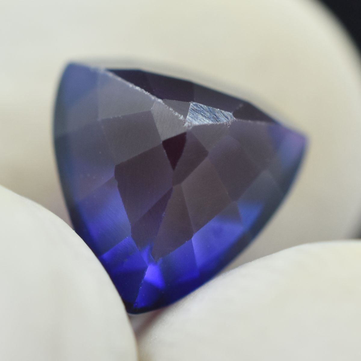 Natural Purple Tanzanite CERTIFIED 2.75 Ct Trillion Cut Loose Gemstone