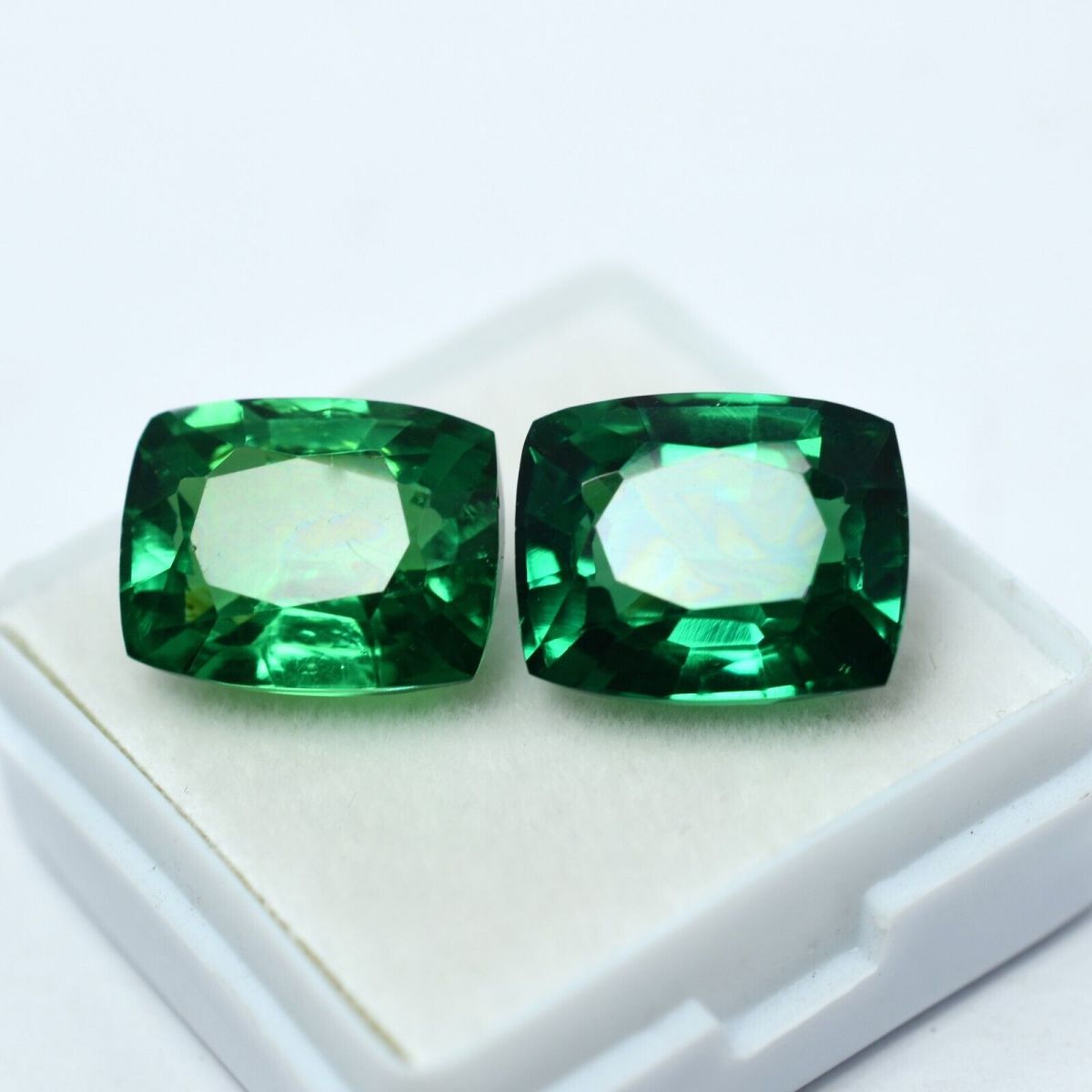 18.12 Ct NATURAL Tsavorite Garnet GREEN Cushion CERTIFIED Pair Loose Gemstone