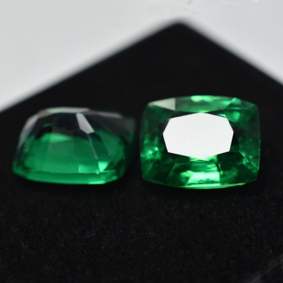 18.12 Ct NATURAL Tsavorite Garnet GREEN Cushion CERTIFIED Pair Loose Gemstone