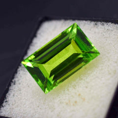 10.25 Ct Natural Green Peridot CERTIFIED Loose Gemstone Emerald Cut