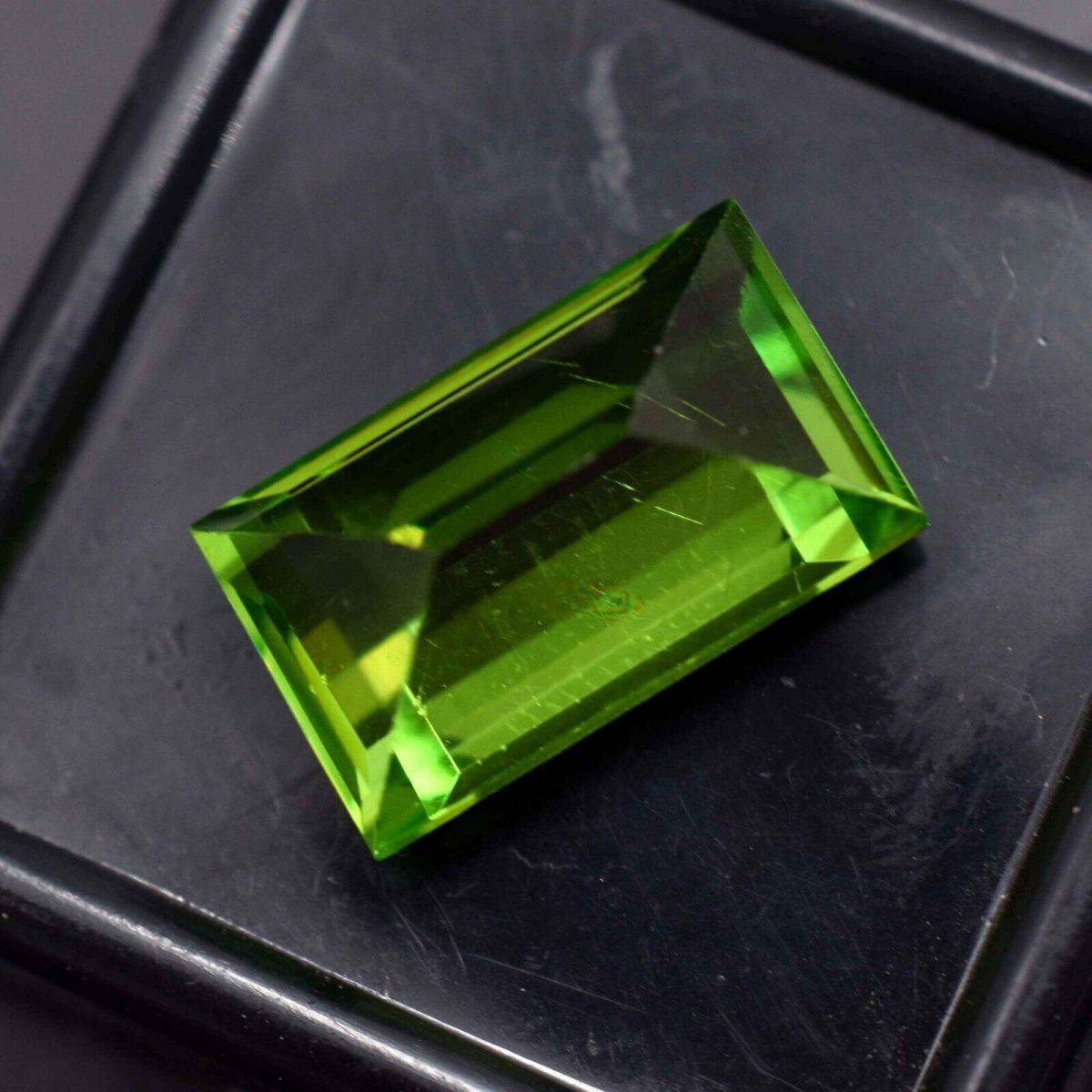 10.25 Ct Natural Green Peridot CERTIFIED Loose Gemstone Emerald Cut