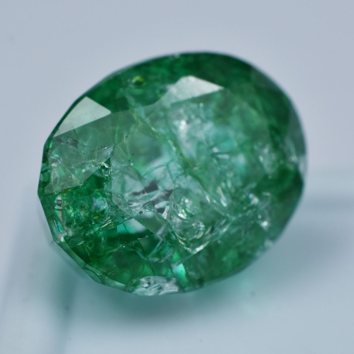 Natural Green Emerald 15.90 Ct Oval Cut Loose Gemstone CERTIFIED