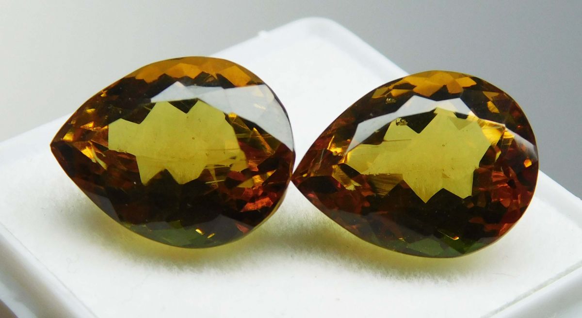 Natural Color Change Alexandrite Pear Cut 16.9 Ct CERTIFIED Loose Gemstones Pair