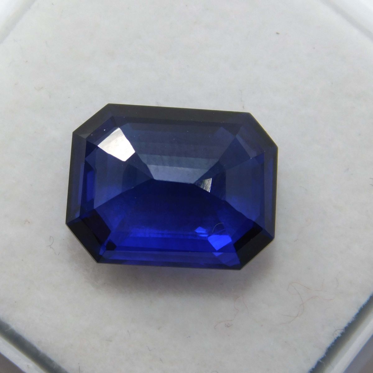 8.11 Ct CERTIFIED Loose Gemstone Natural Blue Ceylon Sapphire Emerald Cut