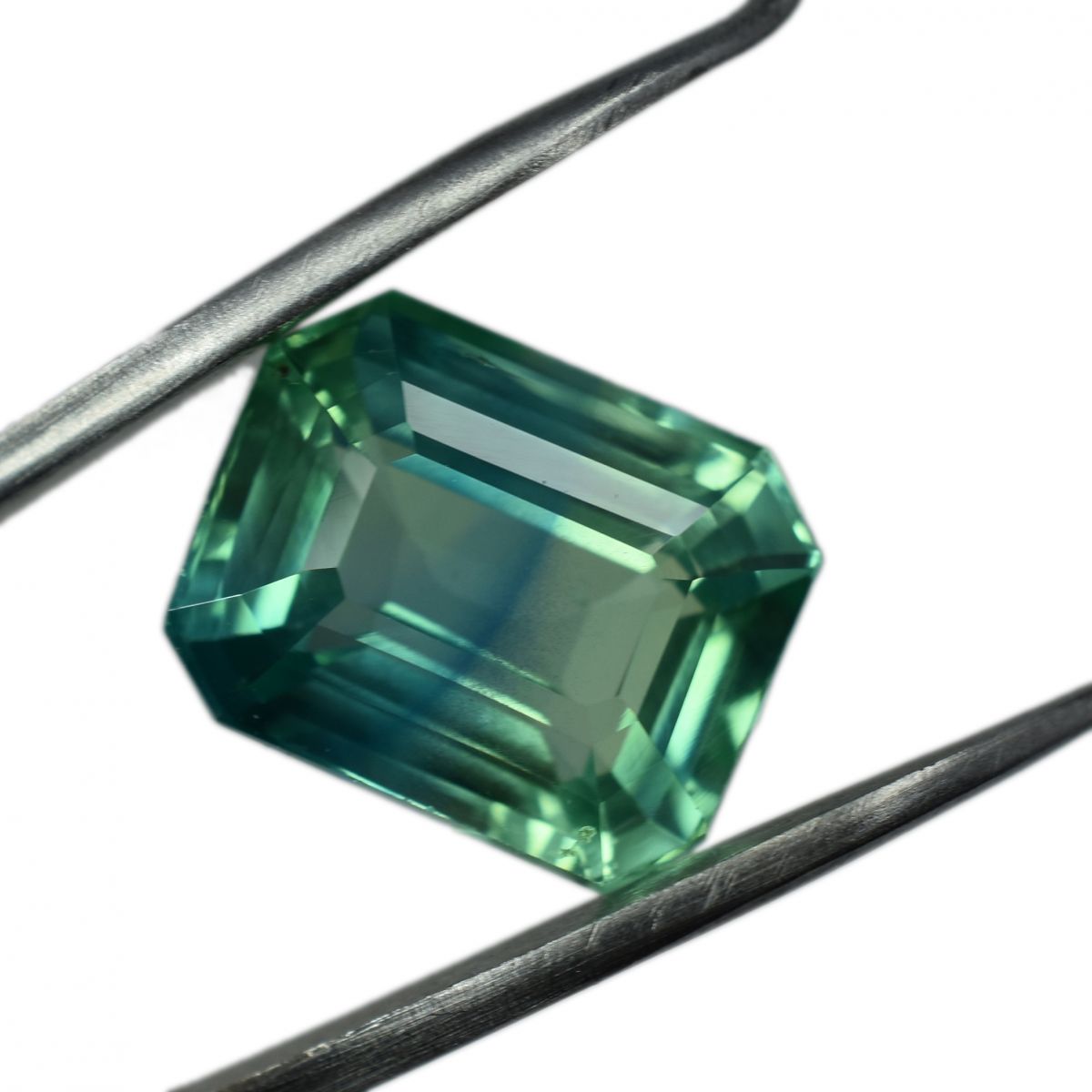 Montana Sapphire Emerald Bluish Green 9.60 Ct Natural CERTIFIED Loose Gemstone