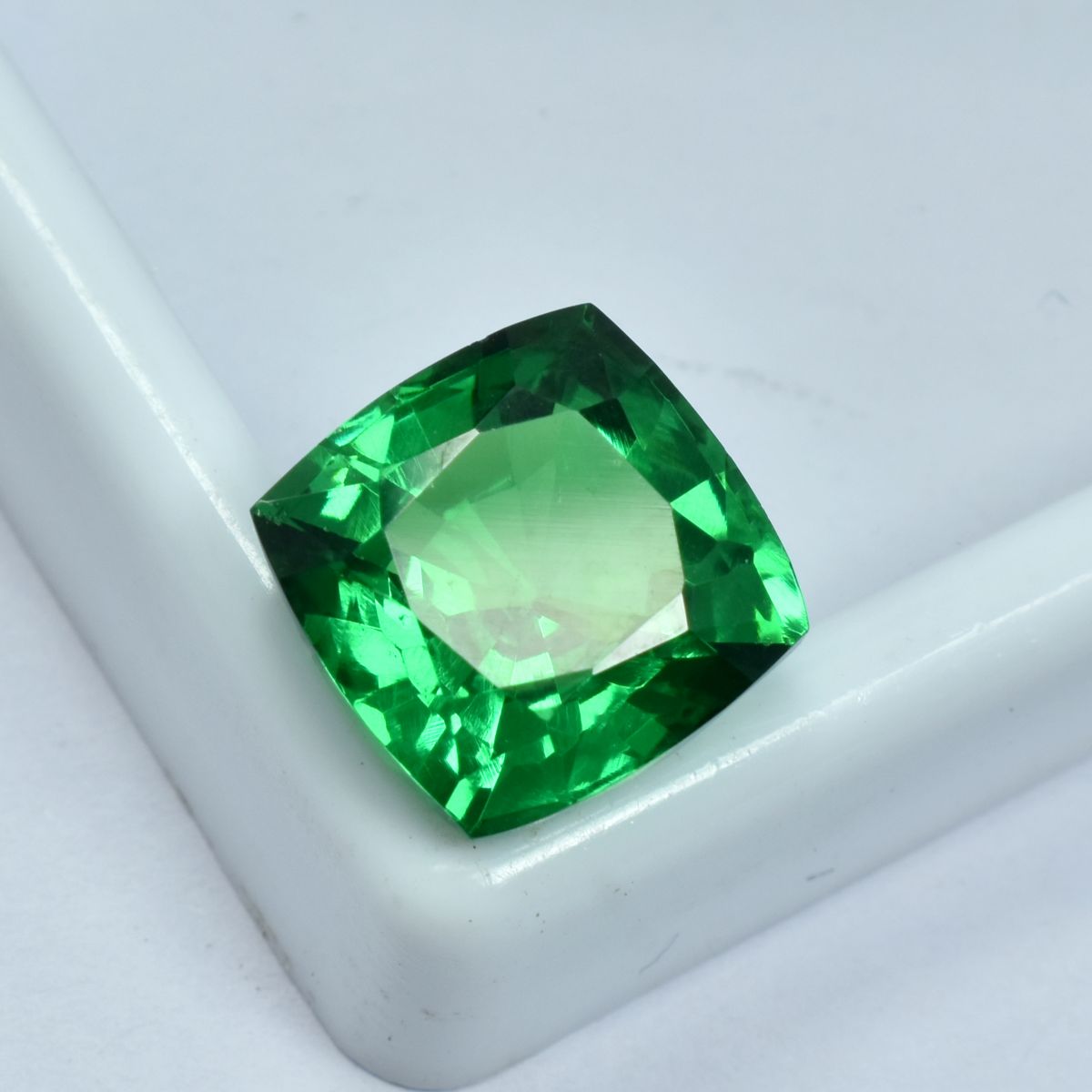 10.30 Ct Natural Garnet Rare Square Cushion Cut Green CERTIFIED Loose Gemstone.