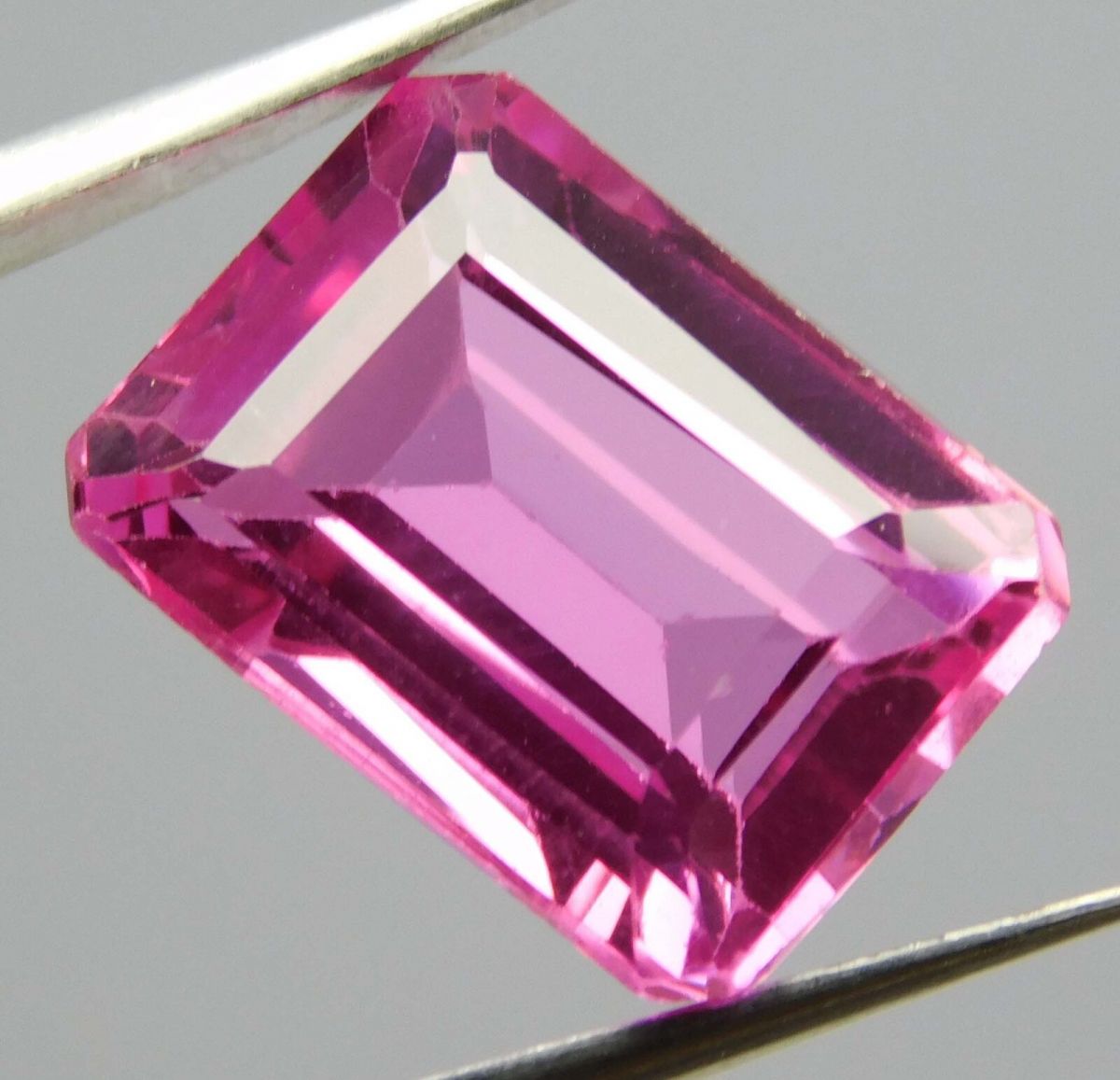 Finest Quality, Natural PINK Sapphire Emerald 10.56 Ct CERTIFIED Loose Gemstone