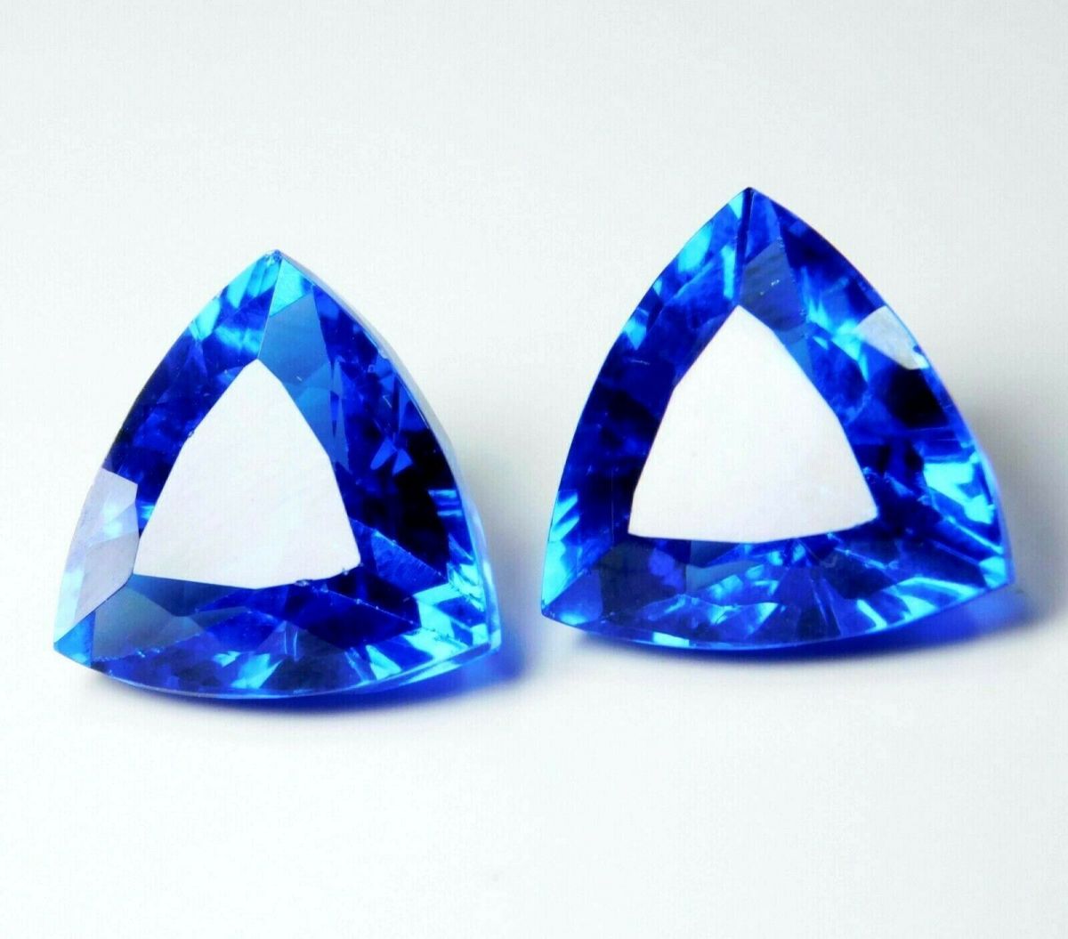 Natural BLUE Tanzanite TRILLION Shape 8-10 Ct Each Gemstone Pair  CERTIFIED