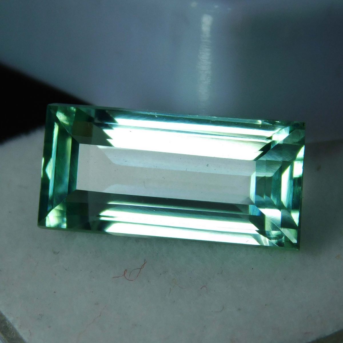 8.50 Ct CERTIFIED Natural Bluish Green Sapphire Emerald Cut Loose Gemstone