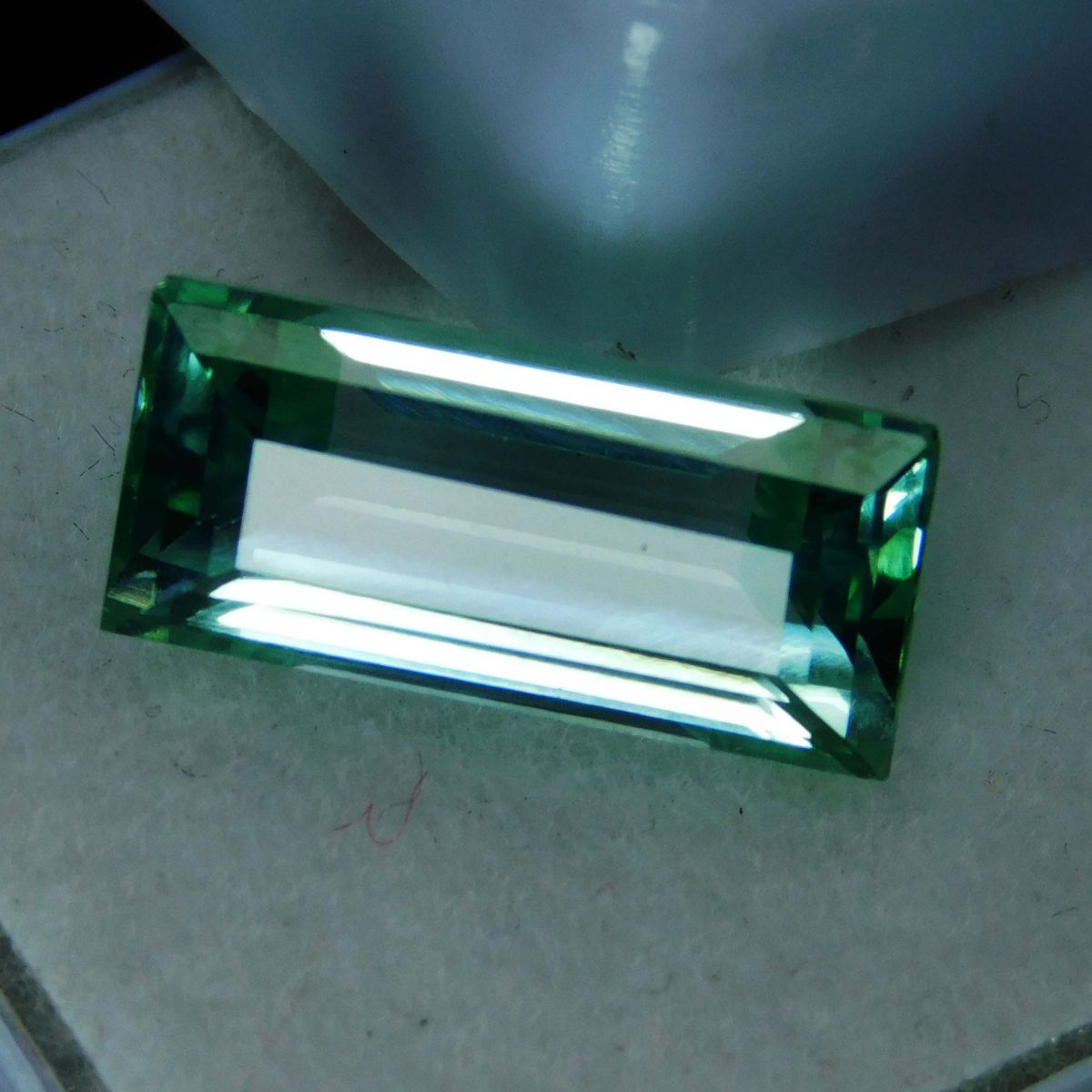 8.50 Ct CERTIFIED Natural Bluish Green Sapphire Emerald Cut Loose Gemstone