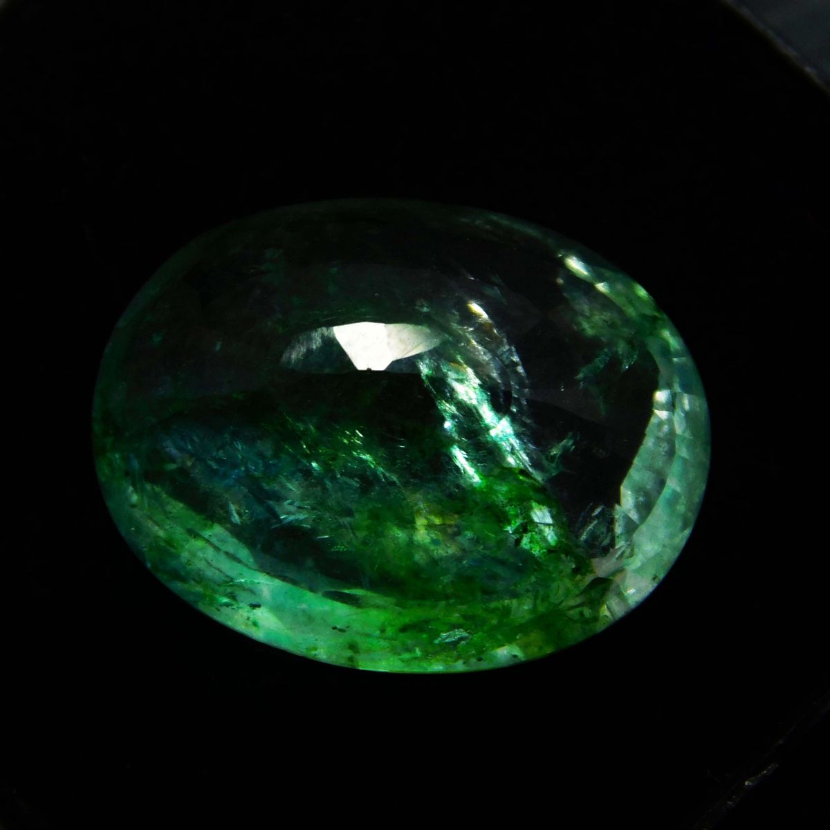 Colombian Emerald 7 Ct CERTIFIED Loose Gemstone Oval Shape Natural Green Emerald