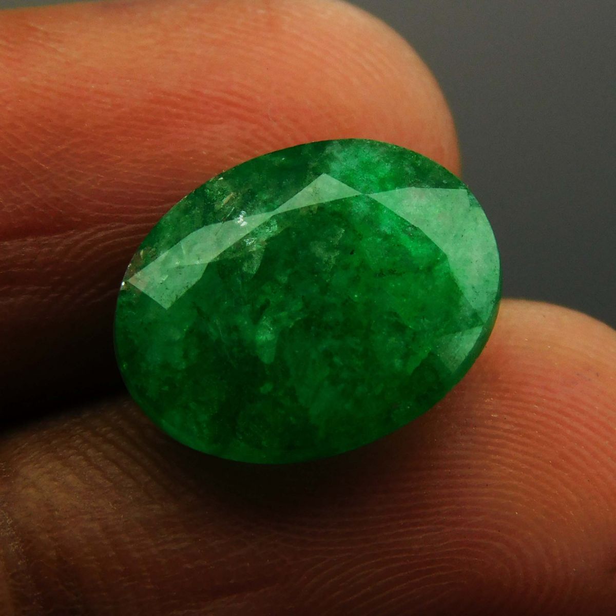 6.84 Ct Natural Green Colombian Emerald Oval Cut CERTIFIED Loose Gemstone