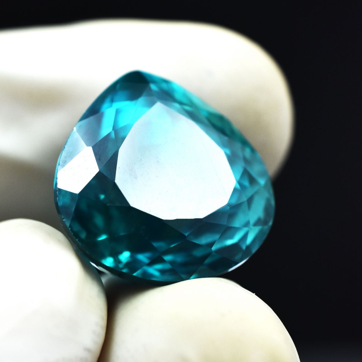 CERTIFIED 23.35 Ct Natural Bluish Green Sapphire Loose Gemstone Pear Shape.