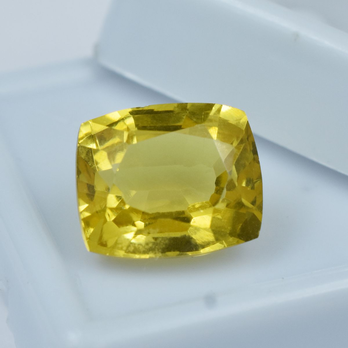 Rare Yellow Sapphire AAA+ CERTIFIED 10.55 Ct Cushion Cut Natural Loose Gemstone